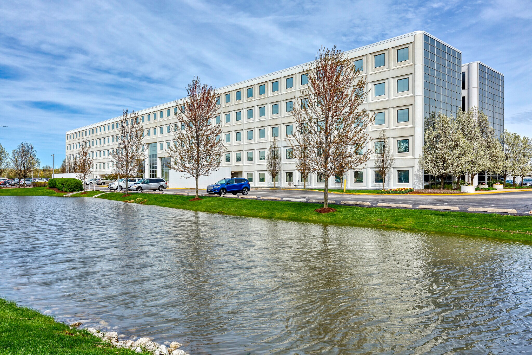 2215 Sanders Rd, Northbrook, IL for lease Building Photo- Image 1 of 17