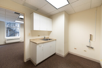 30 N Michigan Ave, Chicago, IL for lease Building Photo- Image 2 of 4