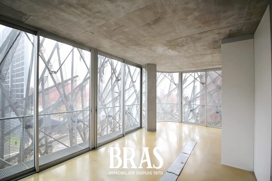 Office in Nantes for lease - Interior Photo - Image 3 of 6