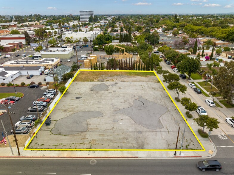 643 E Wardlow Rd, Long Beach, CA for sale - Building Photo - Image 2 of 14