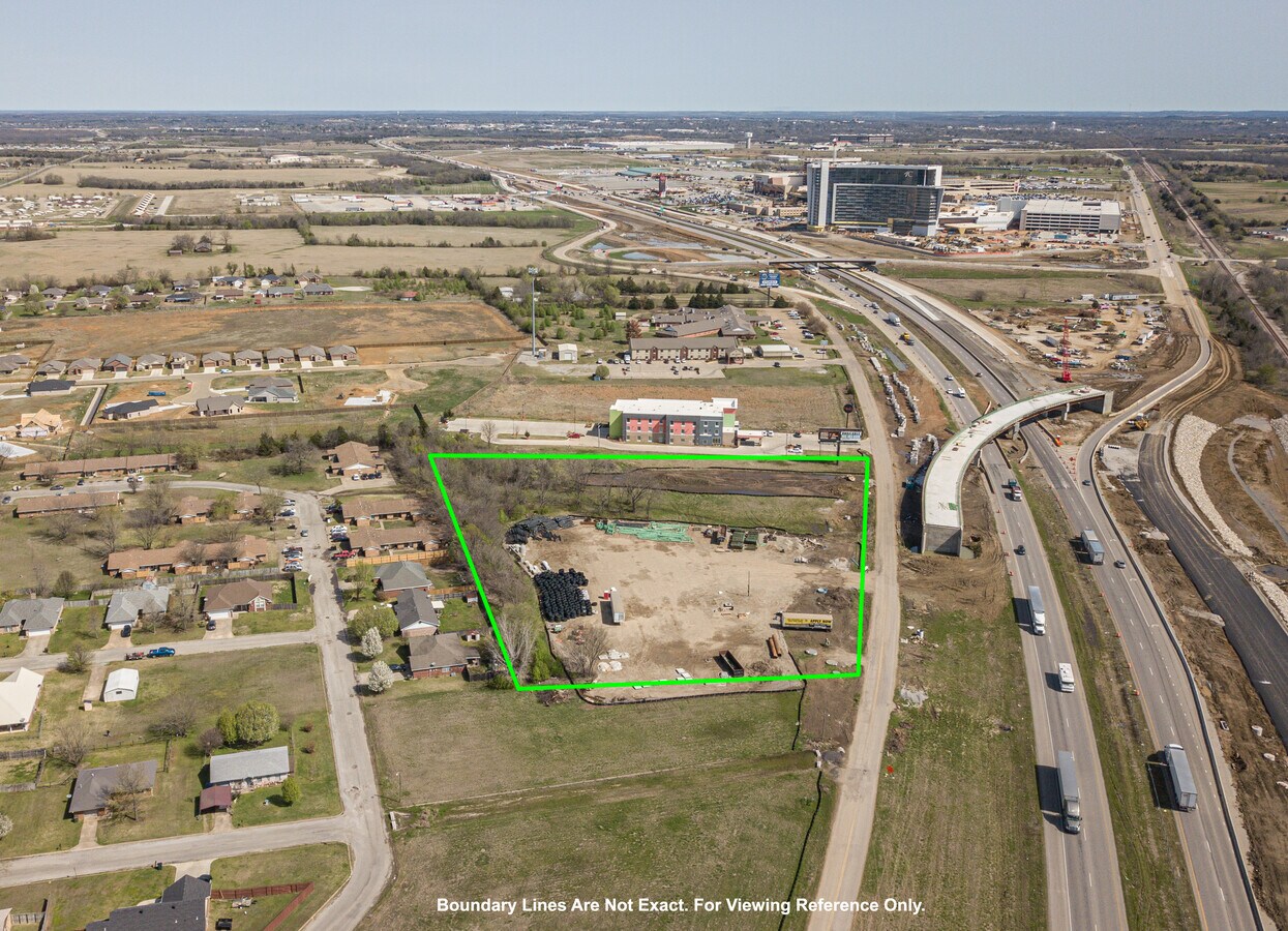 1007 N Service Rd, Calera, OK 74730