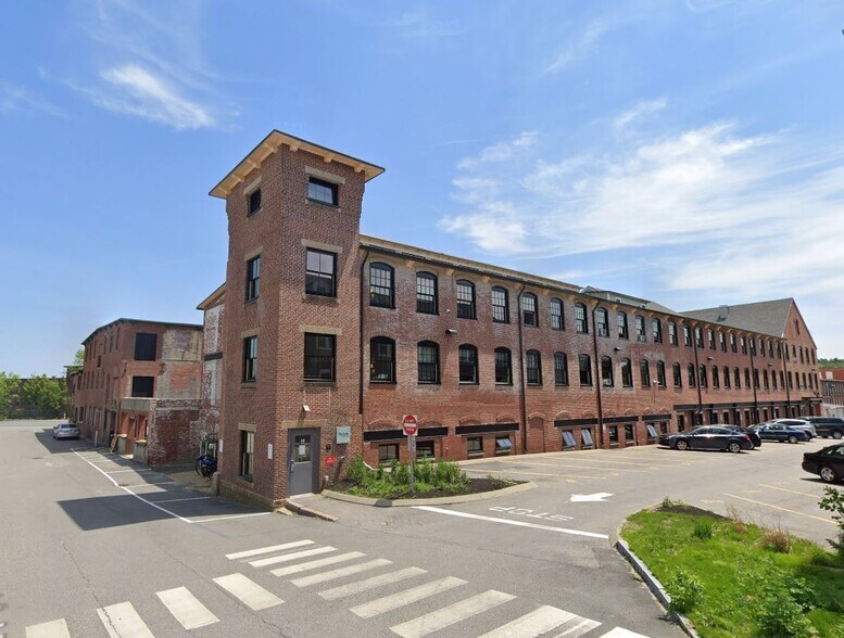 24 Pearl St, Biddeford, ME for sale - Building Photo - Image 1 of 1