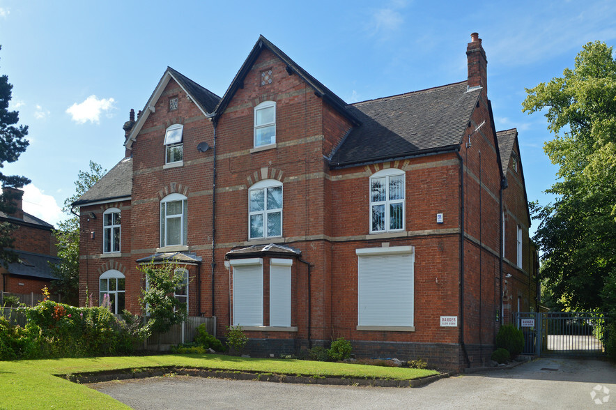 512 Etruria Rd, Newcastle Under Lyme for lease - Primary Photo - Image 1 of 5