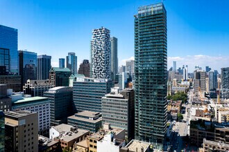 60 Adelaide St E, Toronto, ON - AERIAL  map view