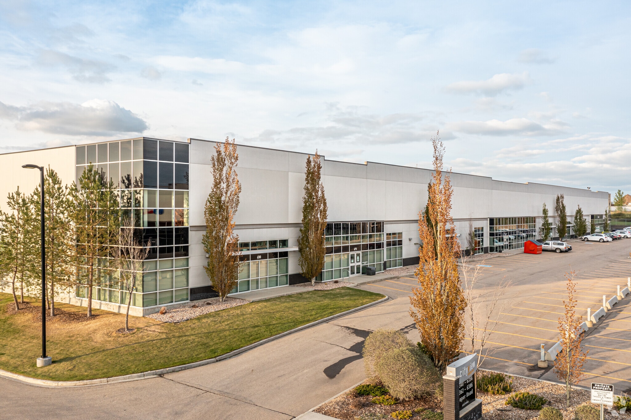 6362-6386 Roper Rd NW, Edmonton, AB for sale Primary Photo- Image 1 of 1