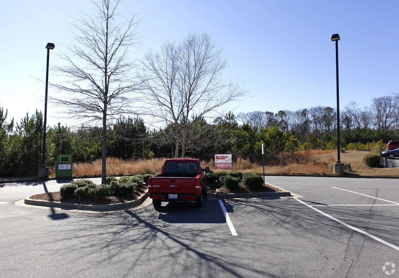 138 Prominence Point Pky, Canton, GA 30114