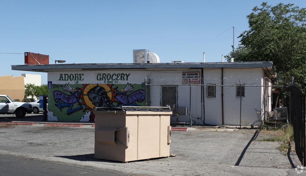 585 Giles Rd, El Paso, TX for sale - Building Photo - Image 2 of 2