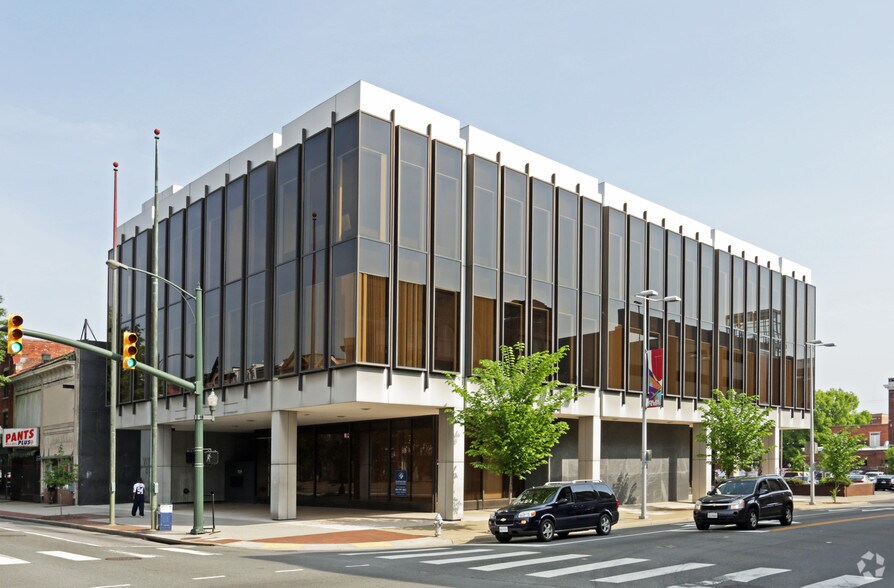 224 E Broad St, Richmond, VA for sale - Primary Photo - Image 1 of 1