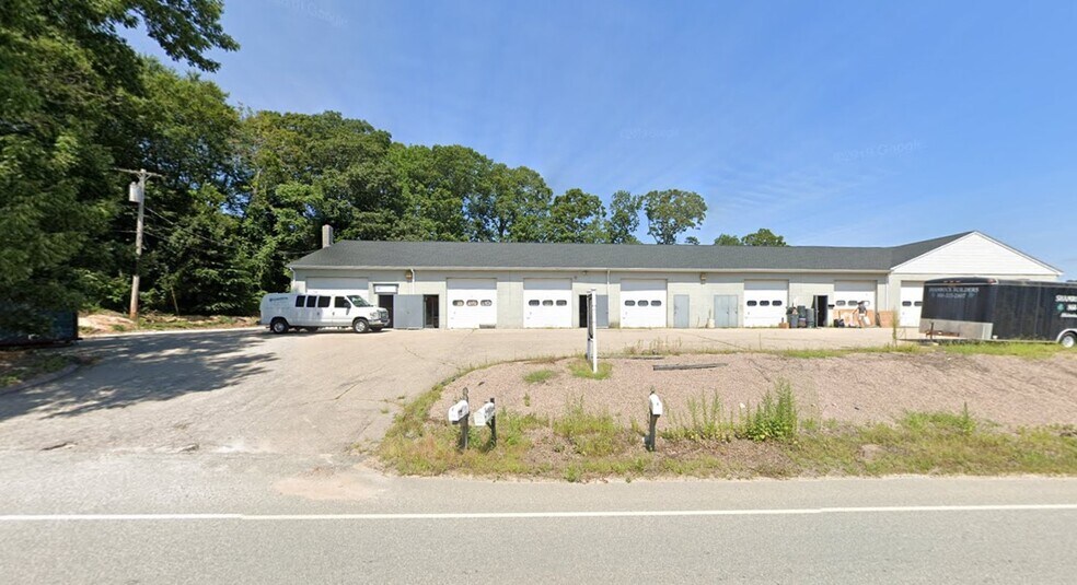 73 Old Hopkinton Rd, Westerly, RI for sale - Primary Photo - Image 1 of 1