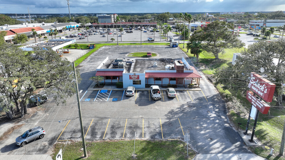 3000 Cypress Gardens Rd, Winter Haven, FL for sale - Building Photo - Image 2 of 15