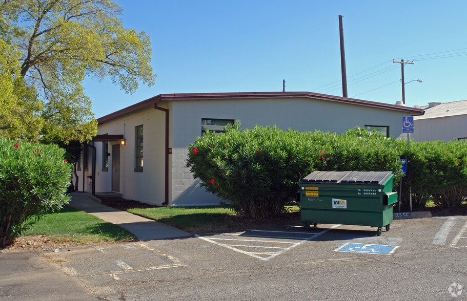 5844 Price Ave, Mcclellan, CA for lease - Building Photo - Image 2 of 2