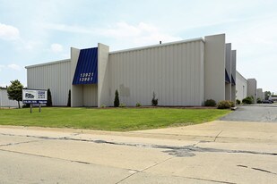 Puritas Business Center I - Warehouse