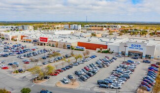 More details for 2205 Veterans Blvd, Del Rio, TX - Retail for Lease