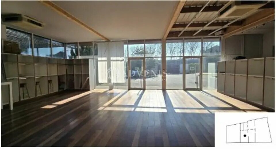 Office in Nantes for sale - Building Photo - Image 2 of 7