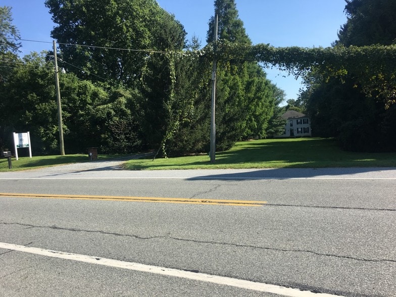 1600 N Little Creek Rd, Dover, DE for sale - Primary Photo - Image 1 of 38