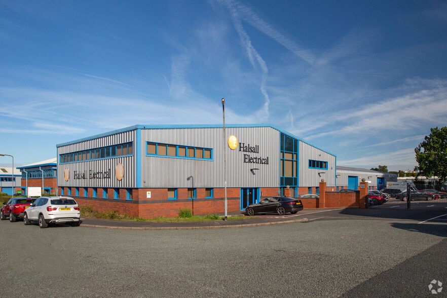 Halsall Electrical, Progress Business Centre, Brookfield Dr, Cannock for sale - Primary Photo - Image 1 of 1