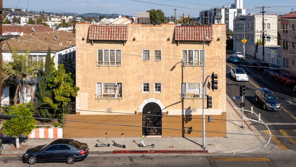 400 N Normandie Ave, Los Angeles, CA for sale - Building Photo - Image 2 of 3