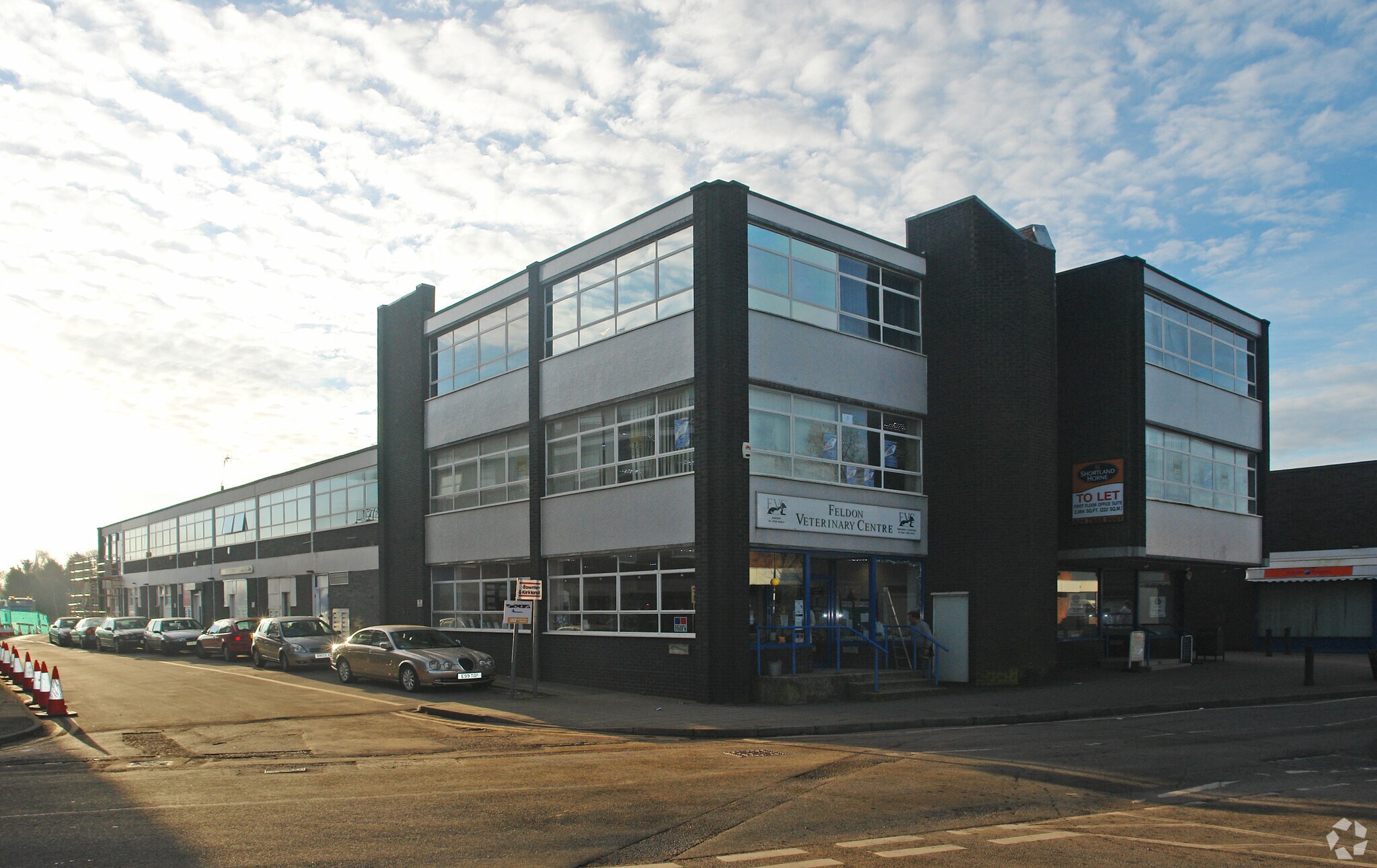 11-17 Talisman Sq, Kenilworth for sale Primary Photo- Image 1 of 1