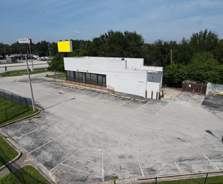2037 E Irlo Bronson Memorial Hwy, Kissimmee, FL for lease - Building Photo - Image 1 of 13