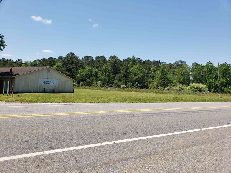 HWY 84, Evergreen, AL 36401
