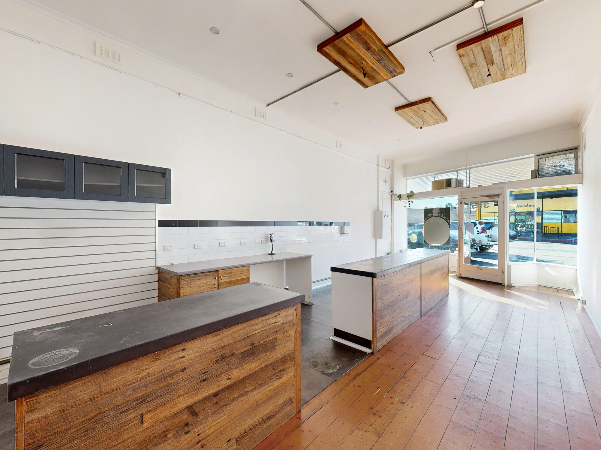 355 Keilor Rd, Essendon for lease Interior Photo- Image 1 of 6