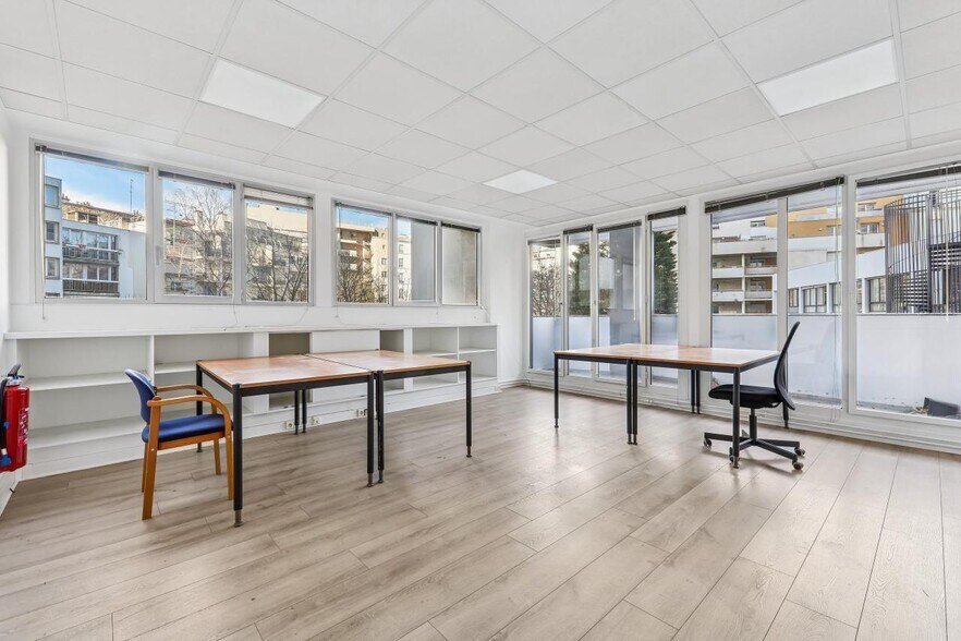 11 Rue Erard, Paris for lease - Interior Photo - Image 1 of 17