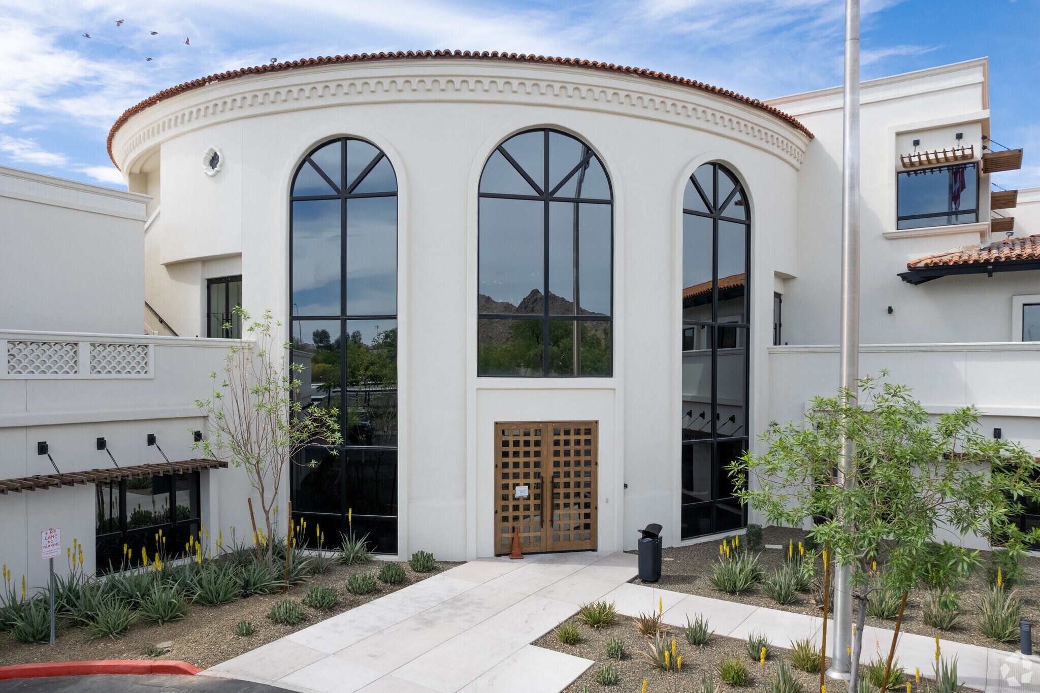 7878 N 16th St, Phoenix, AZ 85020 CASA