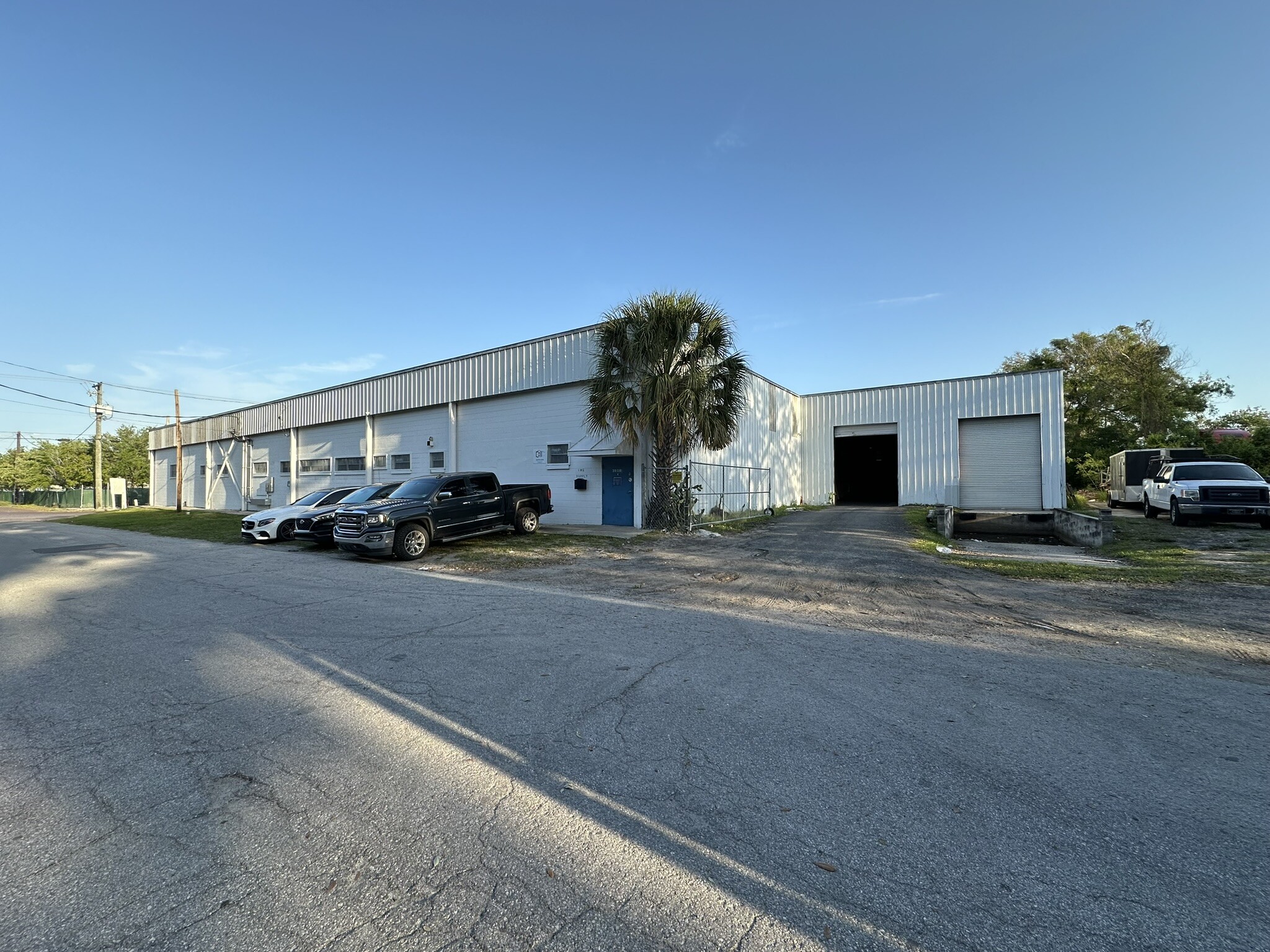 3606 E 4th Ave, Tampa, FL for lease Building Photo- Image 1 of 9