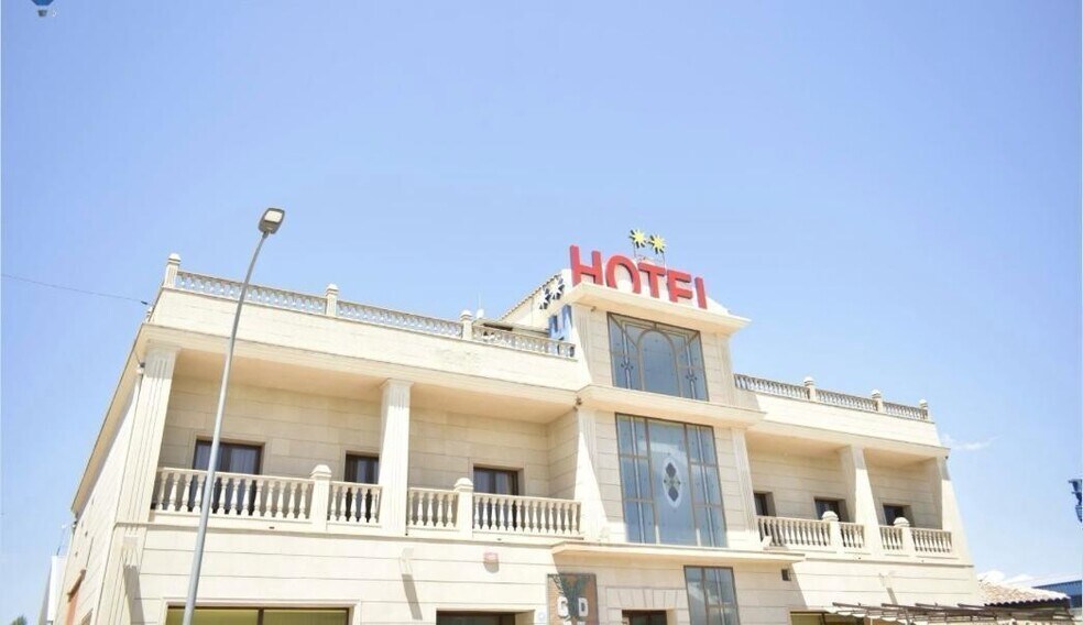 Retail in Montealegre del Castillo, Albacete for sale - Building Photo - Image 2 of 25