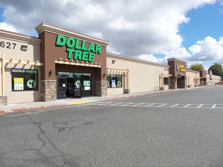 621-807 River Rd, Puyallup, WA for lease - Building Photo - Image 3 of 6