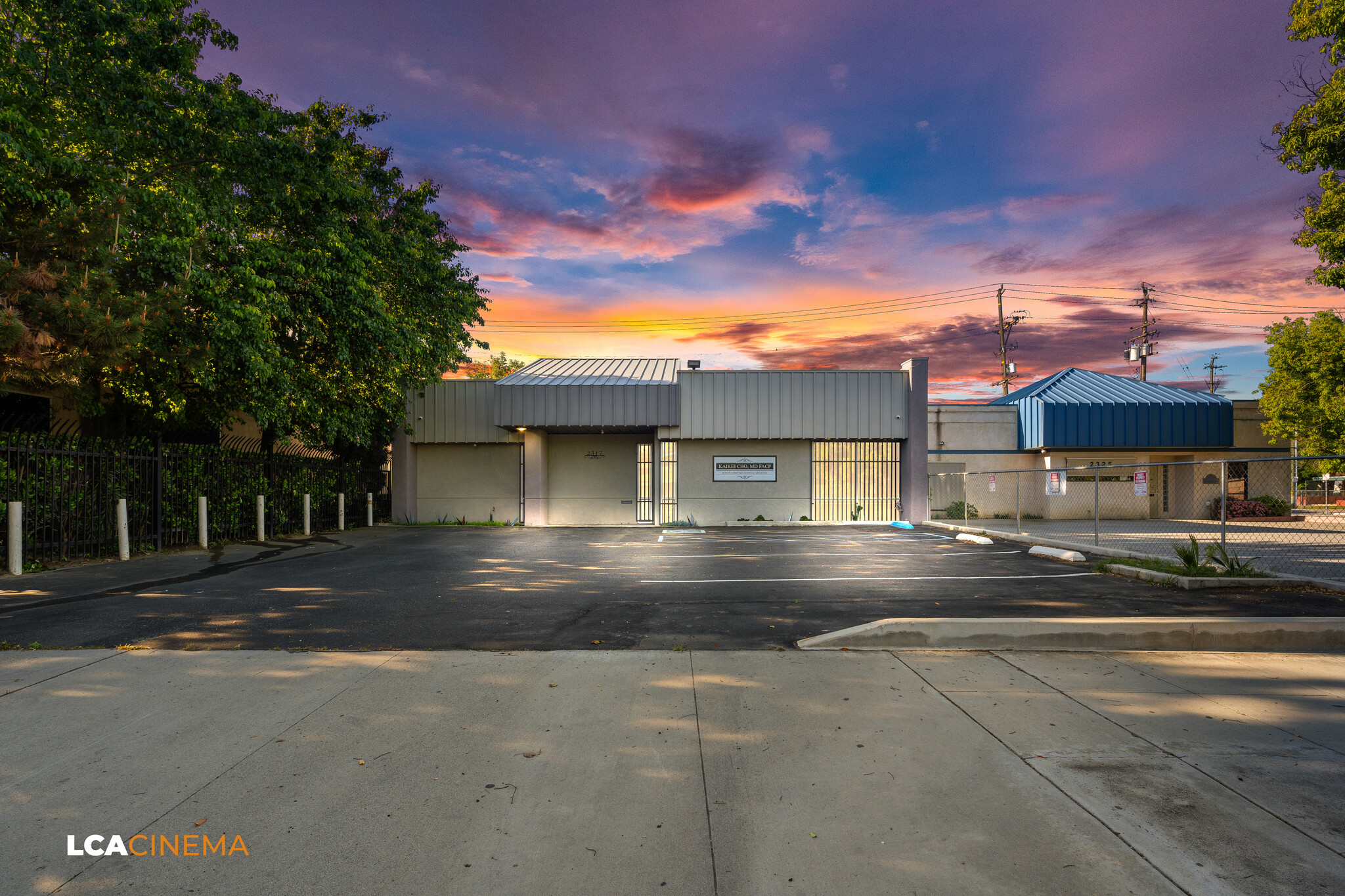 2317 17th St, Bakersfield, CA for lease Building Photo- Image 1 of 26