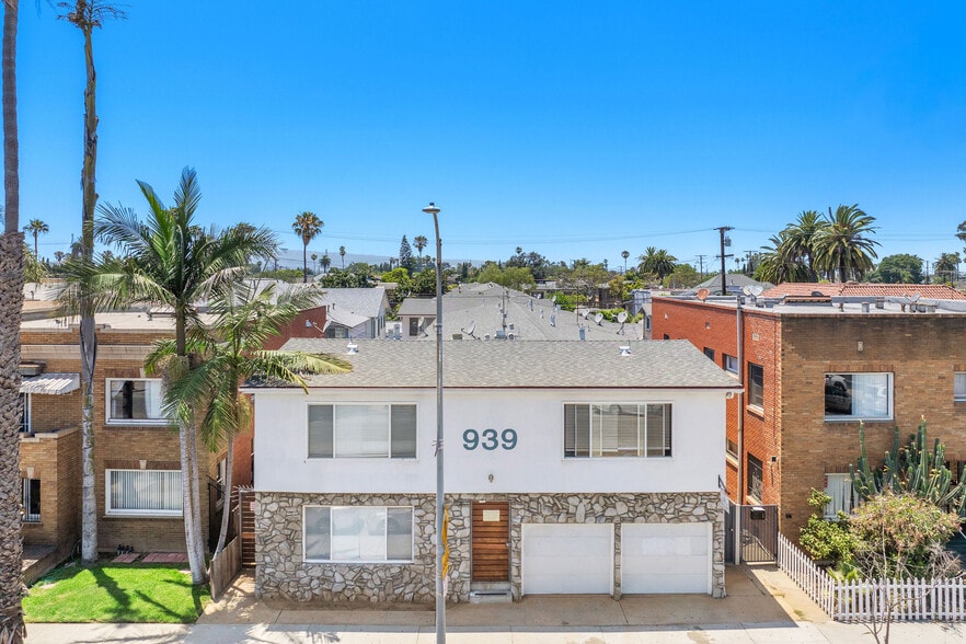 939 Pacific Ave, Long Beach, CA for sale - Building Photo - Image 1 of 17
