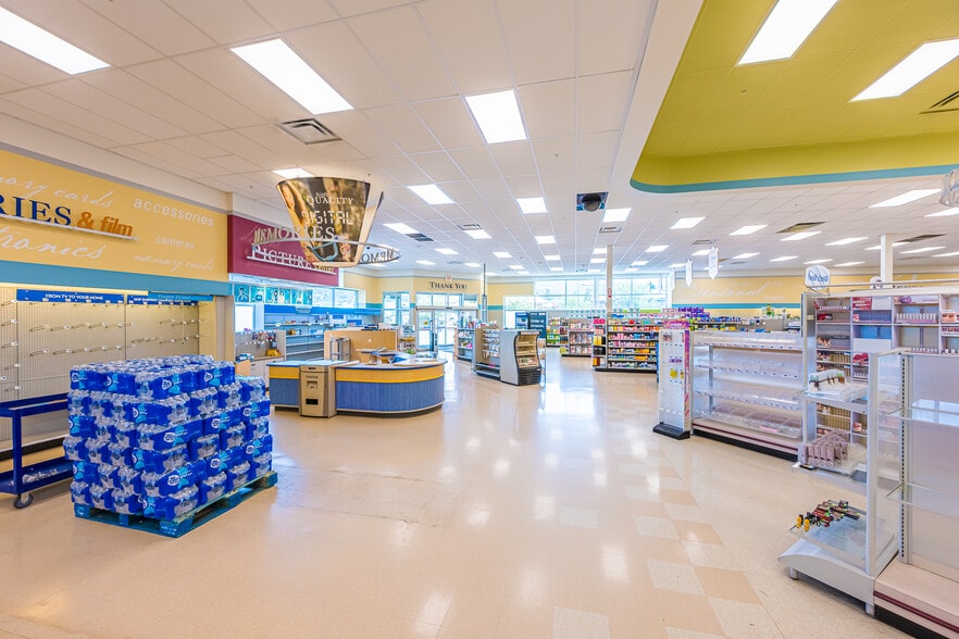 520 W Washington St, Sequim, WA for lease - Interior Photo - Image 3 of 5