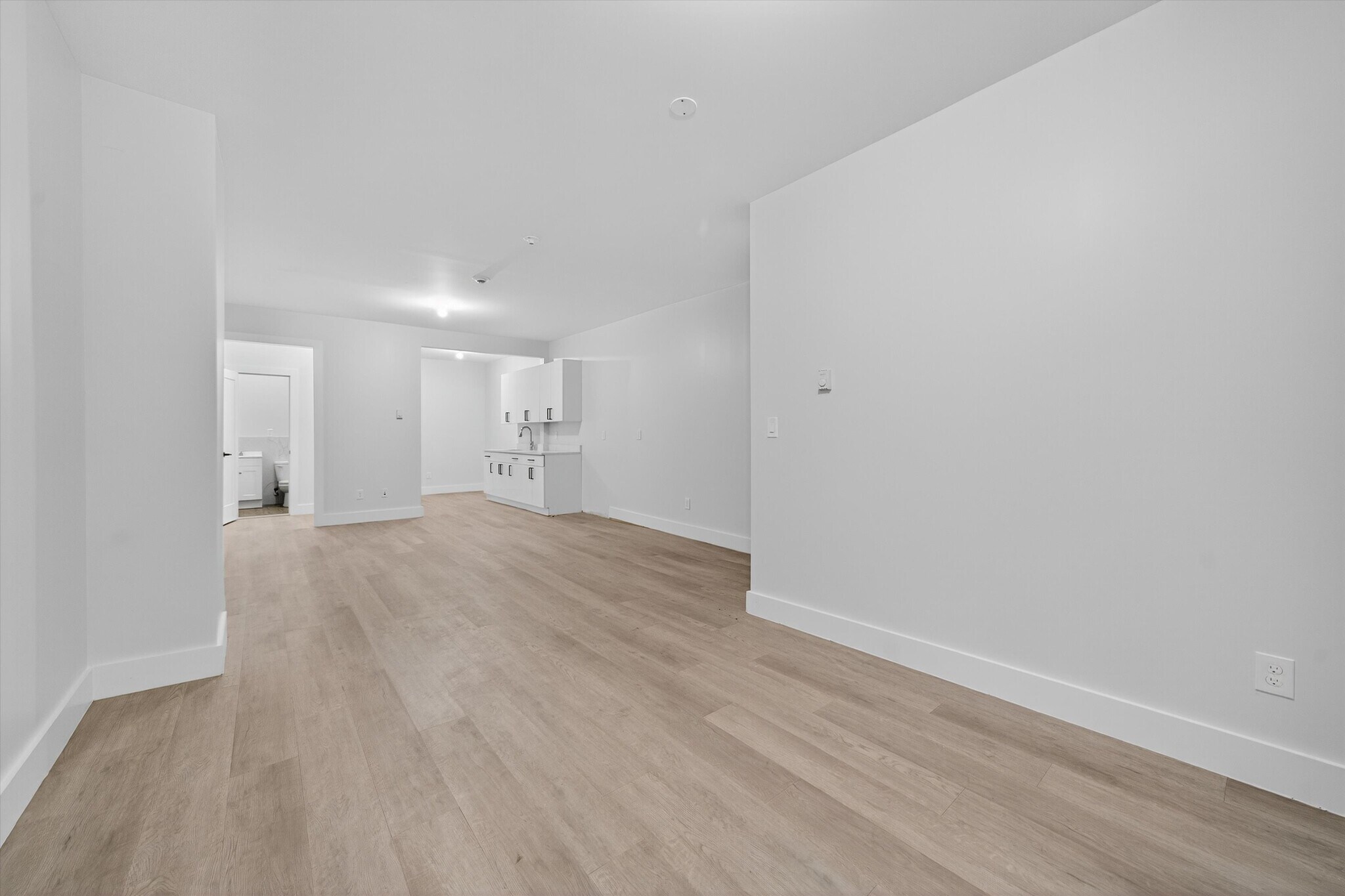 12 N Church St, Goshen, NY for lease Interior Photo- Image 1 of 9