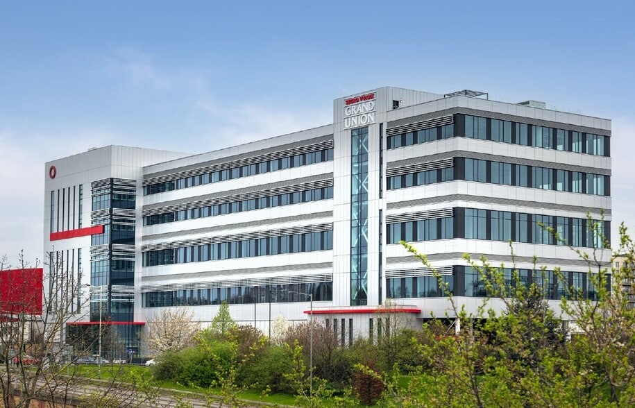 Segro V-Park Grand Union, Wembley for lease - Building Photo - Image 3 of 12