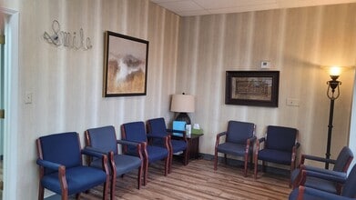 10321-10357 Mastin St, Overland Park, KS for lease Interior Photo- Image 1 of 15