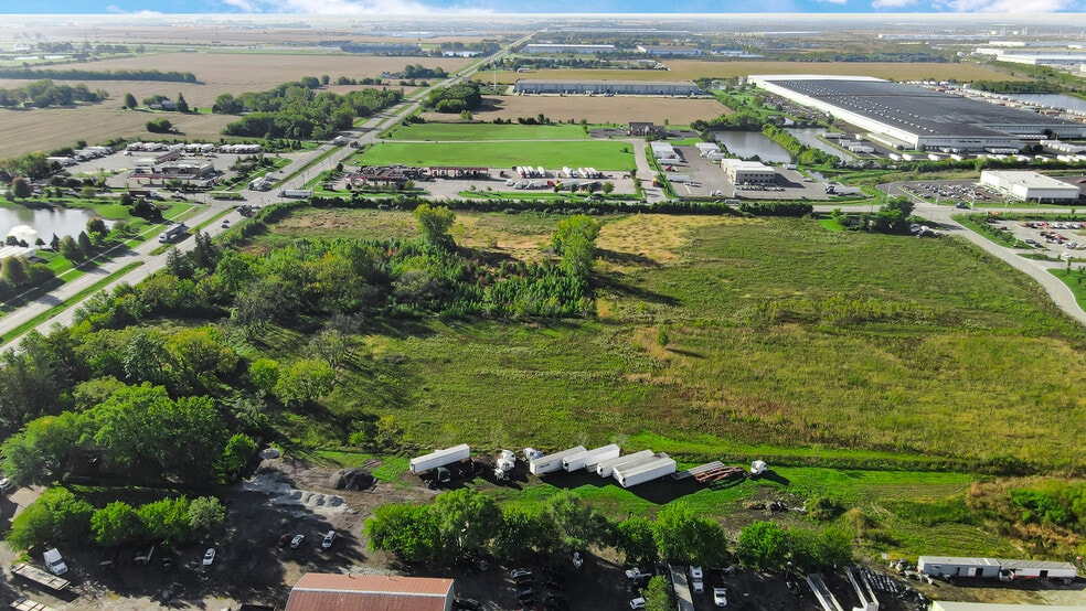 2201 S Chicago St, Joliet, IL for sale - Primary Photo - Image 1 of 8