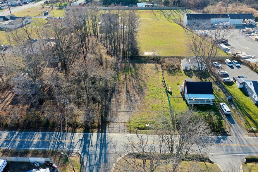 708 Grantham Ln, New Castle, DE for sale - Aerial - Image 1 of 14