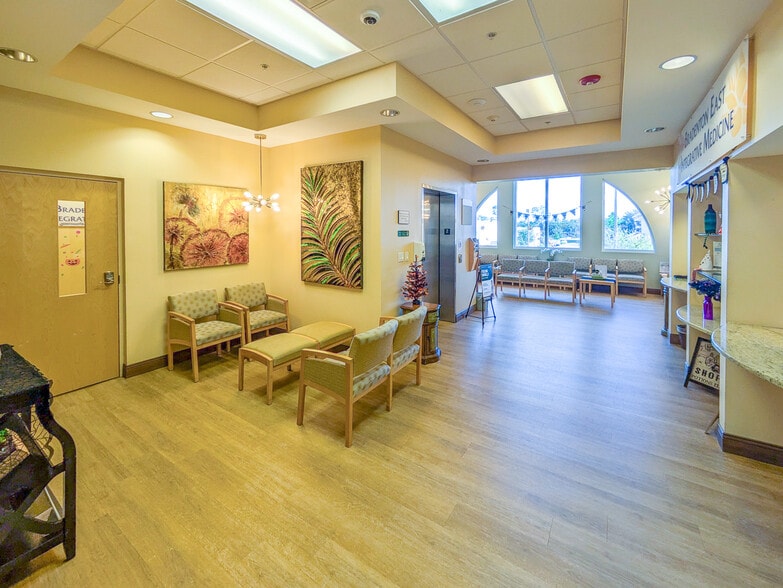 8614 State Road 70 E, Bradenton, FL for sale - Building Photo - Image 3 of 14