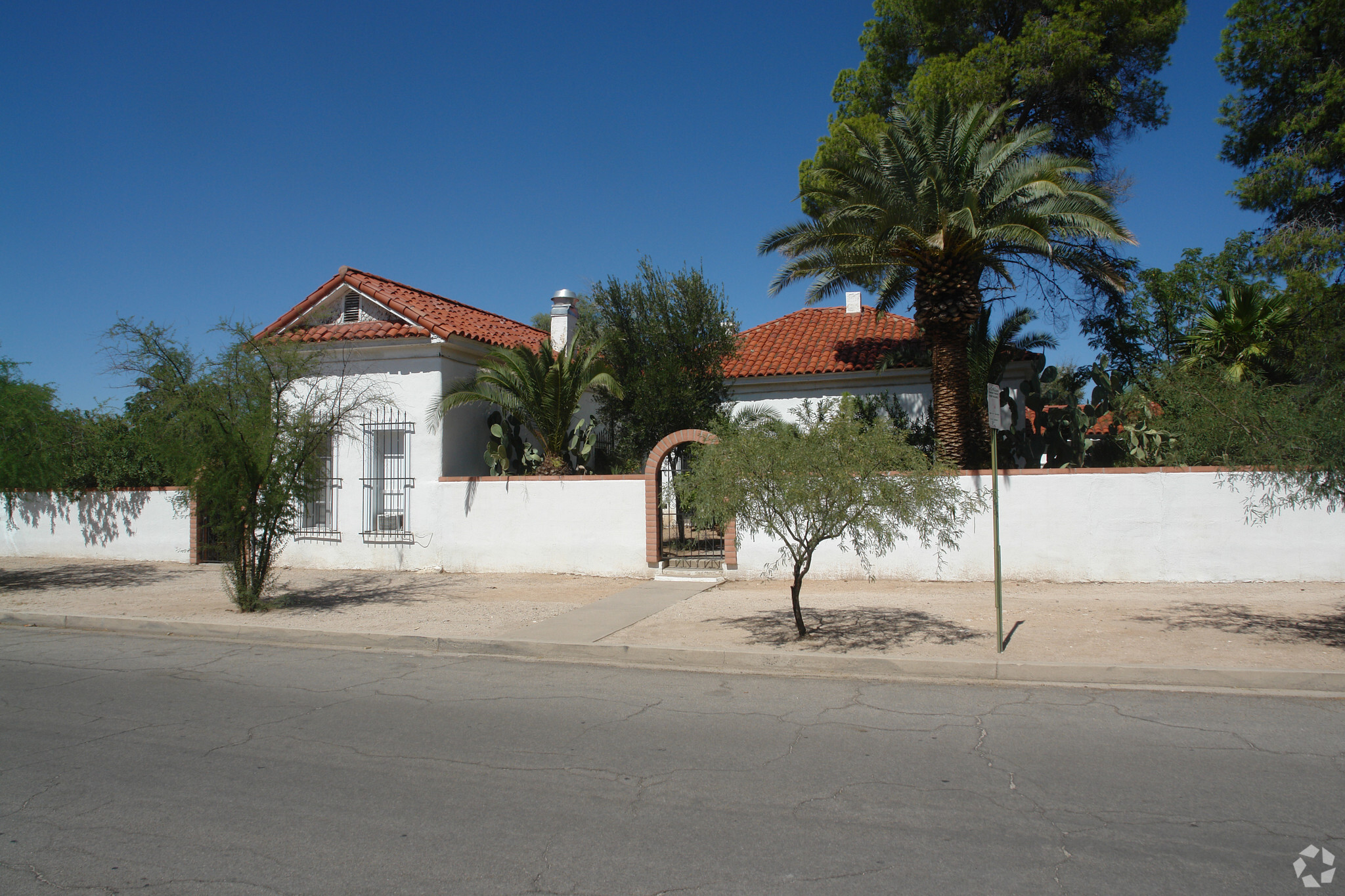 907-911 E 8th St, Tucson, AZ for sale Primary Photo- Image 1 of 4