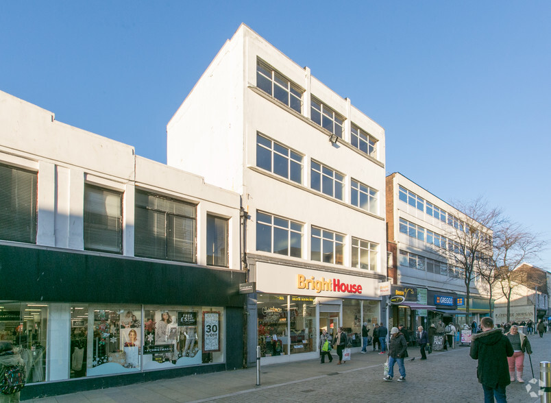 238-239 Oxford St, Swansea for lease - Primary Photo - Image 1 of 5