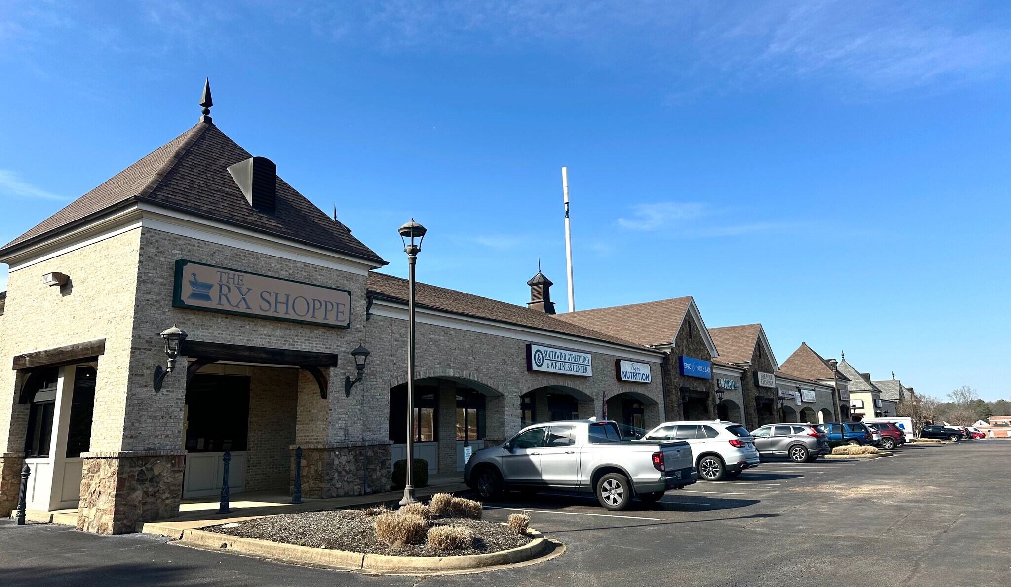 3315 Hacks Cross Rd, Memphis, TN for sale Building Photo- Image 1 of 1