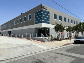 11200 Hindry Ave, Los Angeles, CA for lease Building Photo- Image 1 of 2