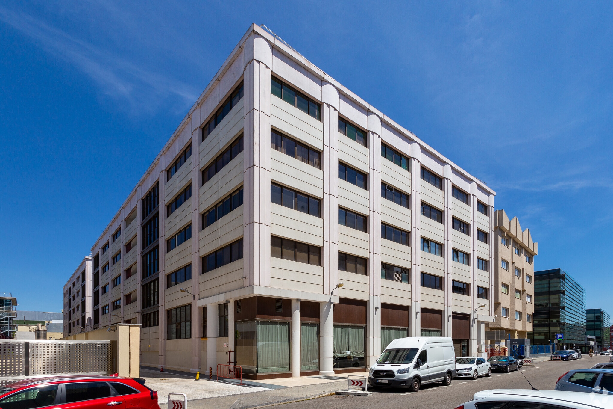 Office in Madrid, Madrid for sale Building Photo- Image 1 of 5