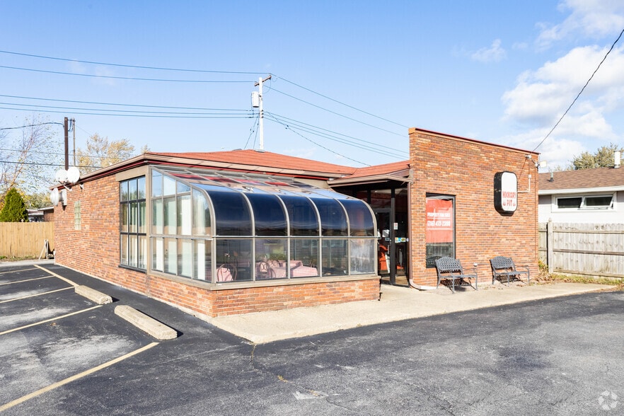 2186 George Urban Blvd, Depew, NY for sale - Building Photo - Image 1 of 1