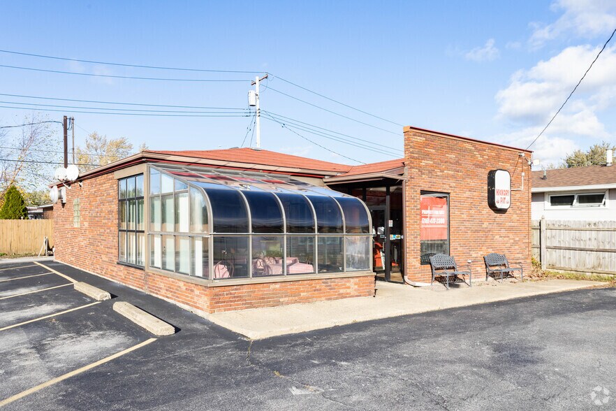 2186 George Urban Blvd, Depew, NY for sale - Primary Photo - Image 1 of 1