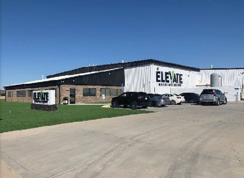 9486 Holly Rd, Adelanto, CA for sale Interior Photo- Image 1 of 7