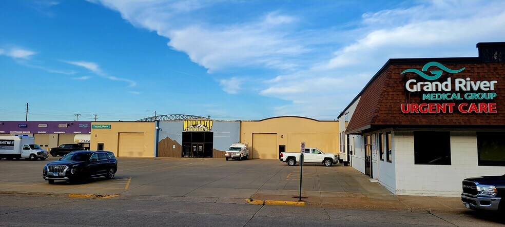 245 Railroad Ave, Dubuque, IA for sale - Primary Photo - Image 1 of 1