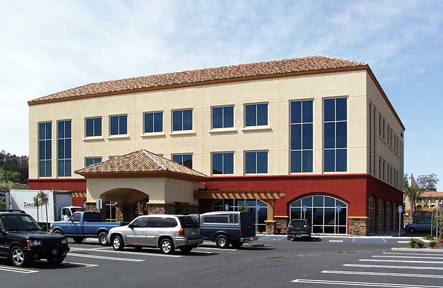 24331 El Toro Rd, Laguna Woods, CA for lease - Building Photo - Image 2 of 9