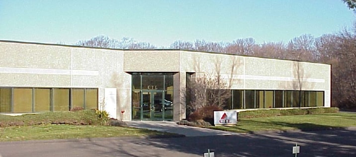 240 Long Hill Cross Rd, Shelton, CT for lease - Building Photo - Image 1 of 23